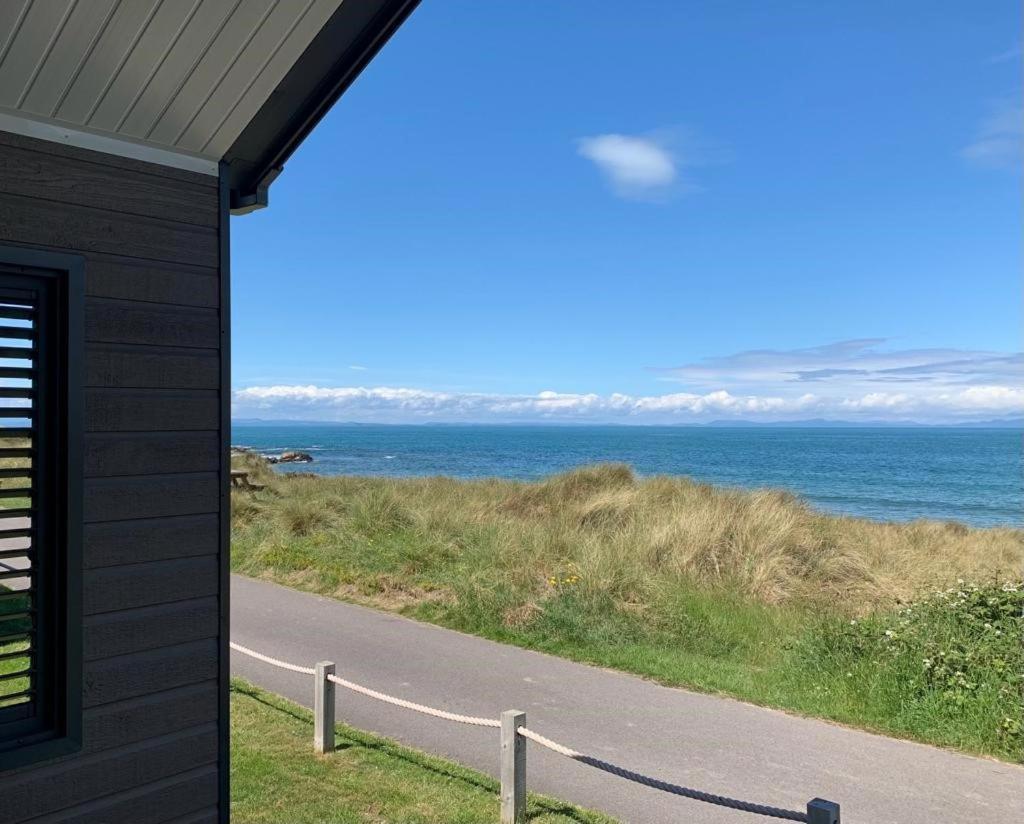 Beach Front Lodge Hopeman Eksteriør bilde